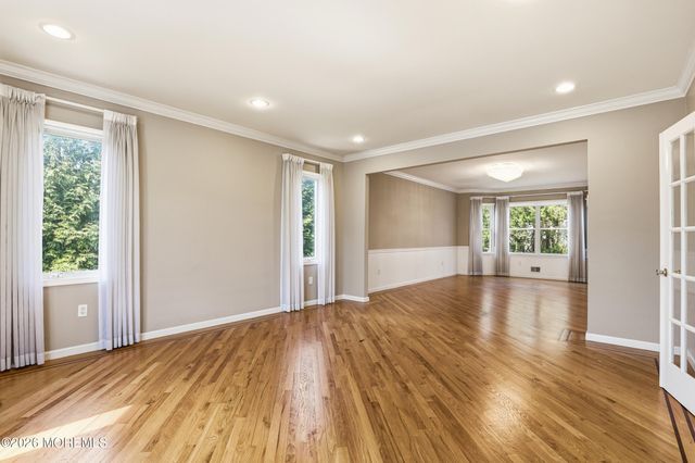 22 Tuscany Terrace, Lakewood, NJ 08701