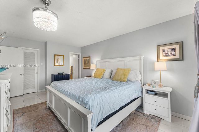 743 N Riverside Drive 5C, Pompano Beach, FL 33062
