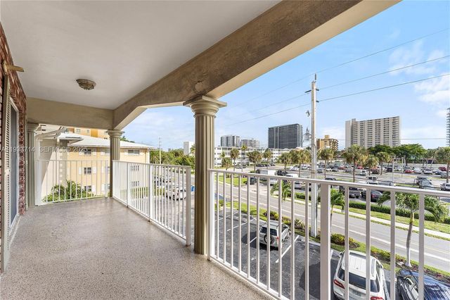743 N Riverside Drive 5C, Pompano Beach, FL 33062