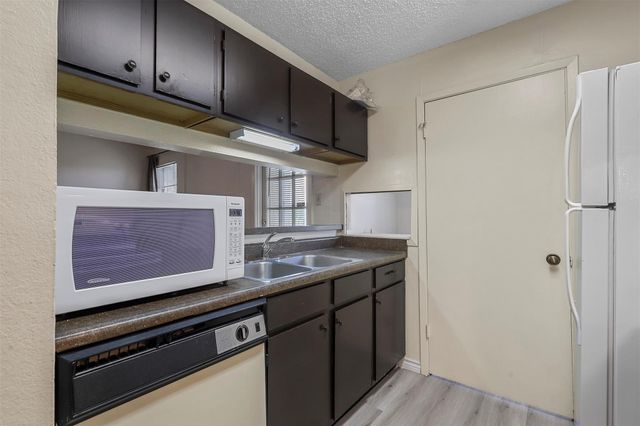 5981 Arapaho Road 1203, Dallas, TX 75248