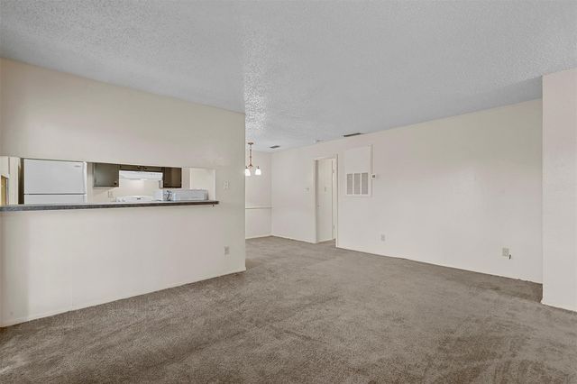 5981 Arapaho Road 1203, Dallas, TX 75248