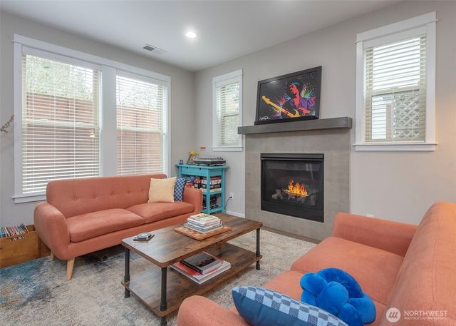 4314 137th Place SW, Lynnwood, WA 98087