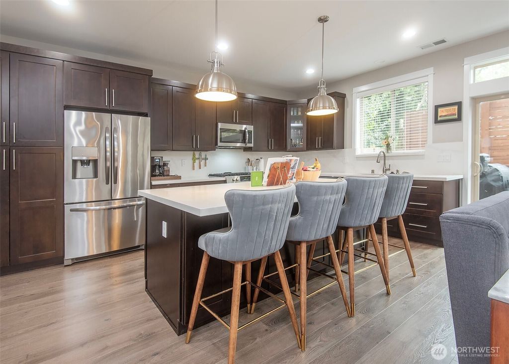 4314 137th Place SW, Lynnwood, WA 98087