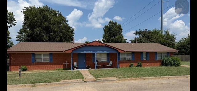 2420 Marshall Drive, Edmond, OK 73013