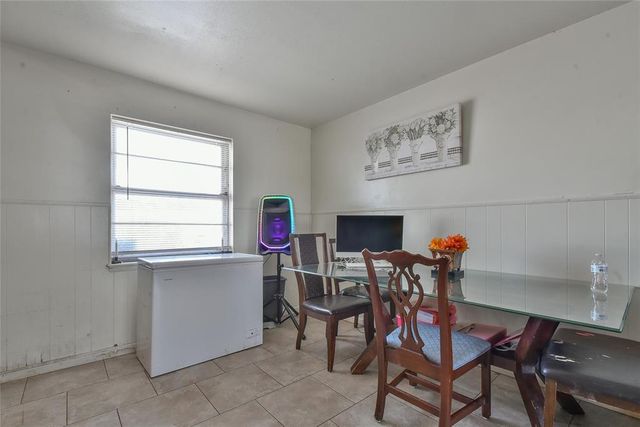 2420 Marshall Drive, Edmond, OK 73013