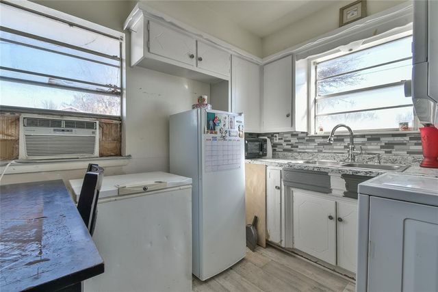 2420 Marshall Drive, Edmond, OK 73013