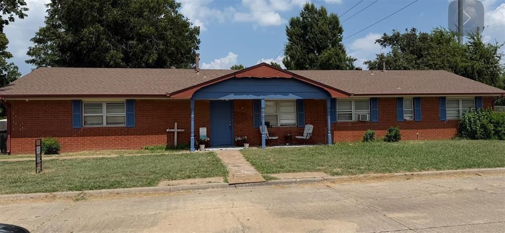 2420 Marshall Drive, Edmond, OK 73013