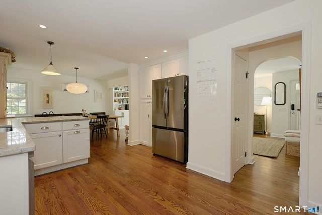 18 Head Of Meadow Road, Newtown, CT 06470