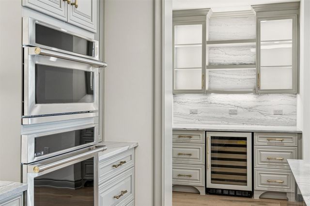 1717 Bissonnet Street 1802, Houston, TX 77005