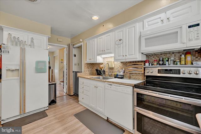 6606 BAYTHORNE RD, Baltimore, MD 21209