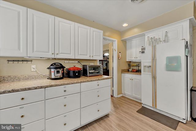 6606 BAYTHORNE RD, Baltimore, MD 21209
