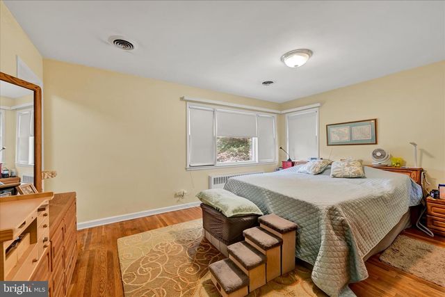 6606 BAYTHORNE RD, Baltimore, MD 21209