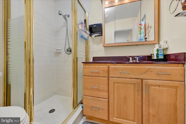 6606 BAYTHORNE RD, Baltimore, MD 21209