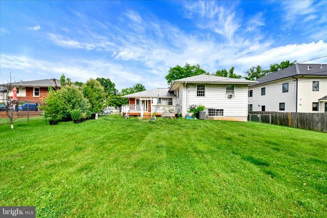 6606 BAYTHORNE RD, Baltimore, MD 21209
