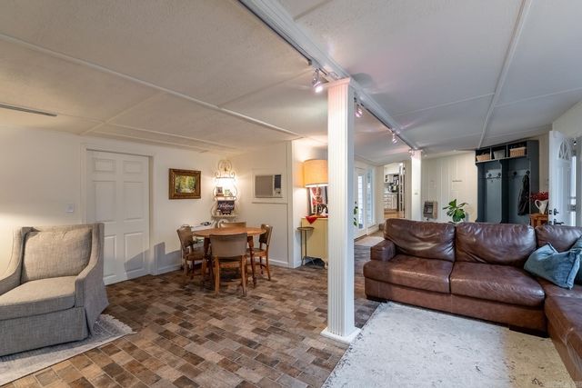 12 Norton Road, Little Rock, AR 72223