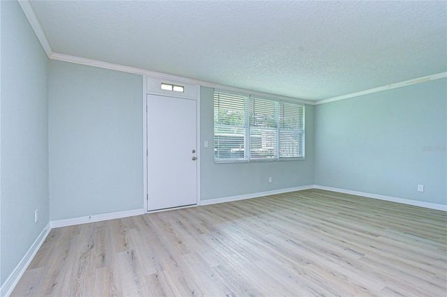 4720 LOCUST STREET NE 118, St Petersburg, FL 33703