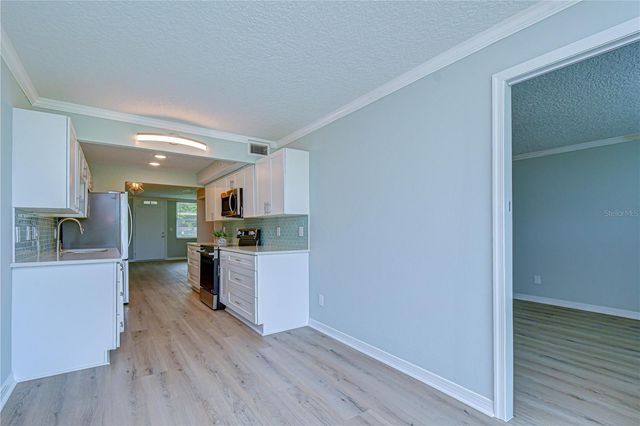 4720 LOCUST STREET NE 118, St Petersburg, FL 33703