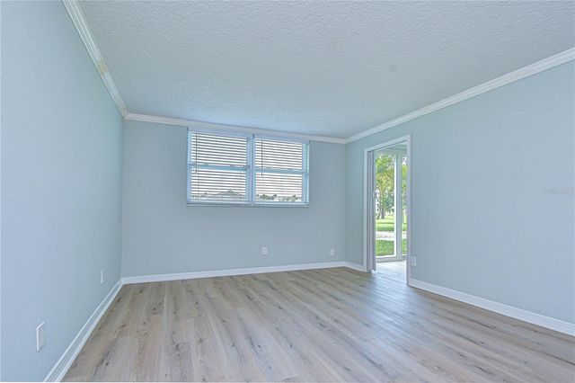4720 LOCUST STREET NE 118, St Petersburg, FL 33703