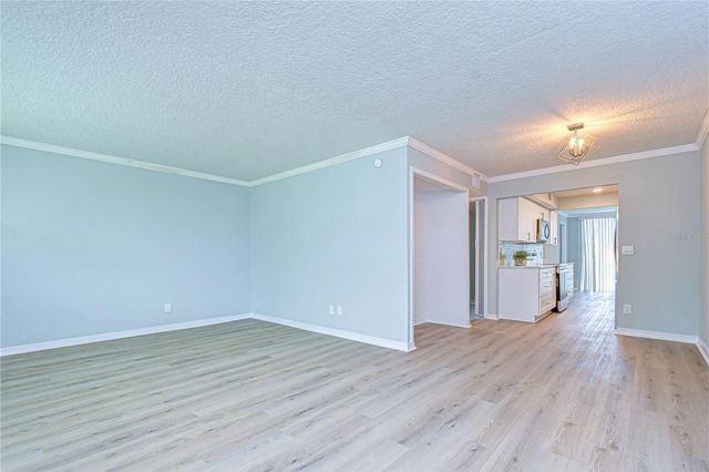 4720 LOCUST STREET NE 118, St Petersburg, FL 33703