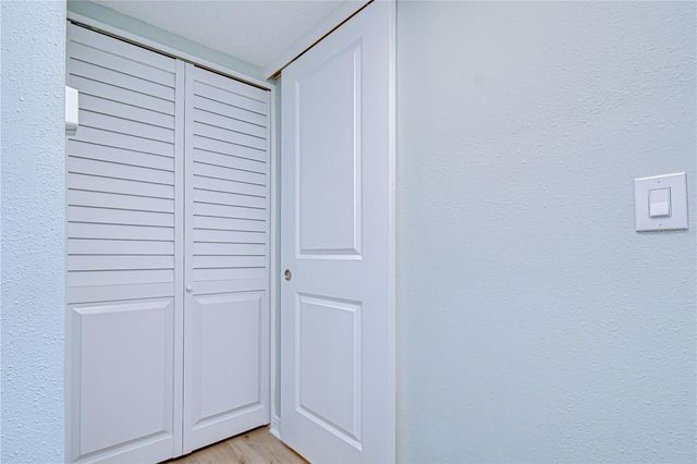4720 LOCUST STREET NE 118, St Petersburg, FL 33703
