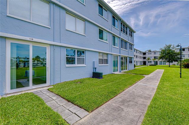 4720 LOCUST STREET NE 118, St Petersburg, FL 33703