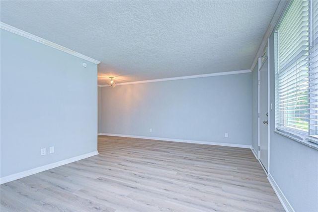 4720 LOCUST STREET NE 118, St Petersburg, FL 33703