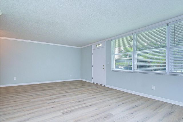 4720 LOCUST STREET NE 118, St Petersburg, FL 33703