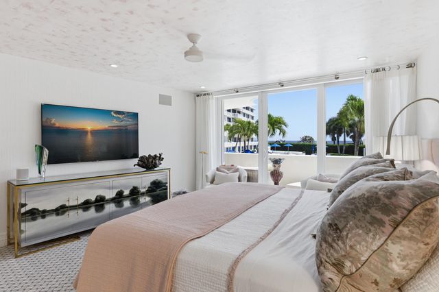 100 Sunrise Avenue 223, Palm Beach, FL 33480