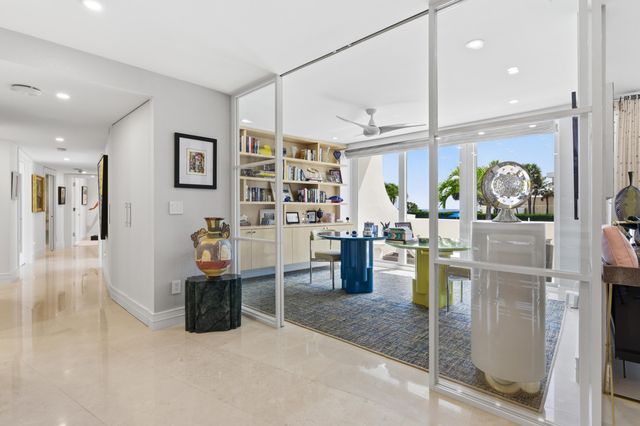 100 Sunrise Avenue 223, Palm Beach, FL 33480