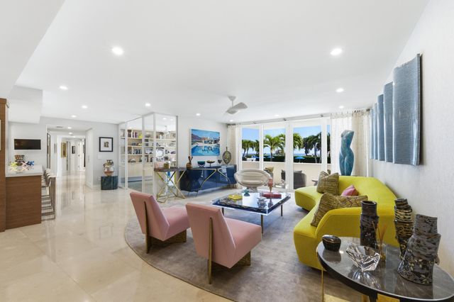 100 Sunrise Avenue 223, Palm Beach, FL 33480