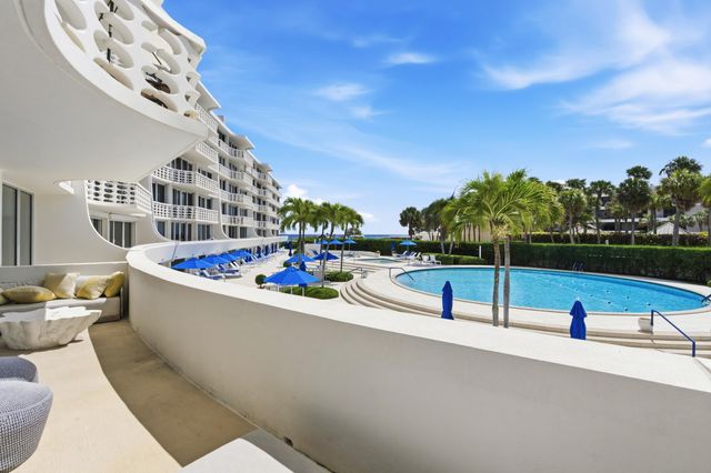 100 Sunrise Avenue 223, Palm Beach, FL 33480