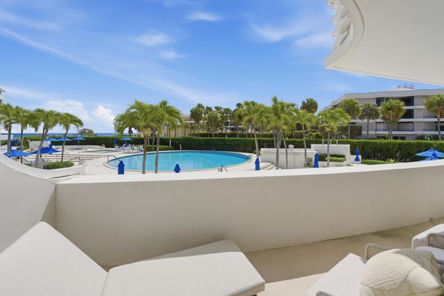 100 Sunrise Avenue 223, Palm Beach, FL 33480