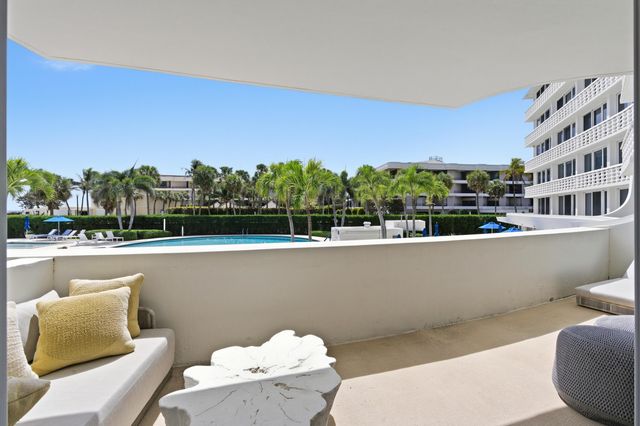 100 Sunrise Avenue 223, Palm Beach, FL 33480