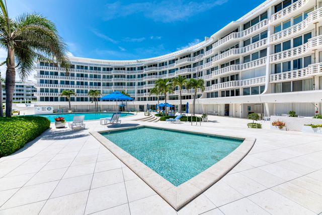 100 Sunrise Avenue 223, Palm Beach, FL 33480