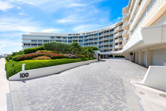 100 Sunrise Avenue 223, Palm Beach, FL 33480