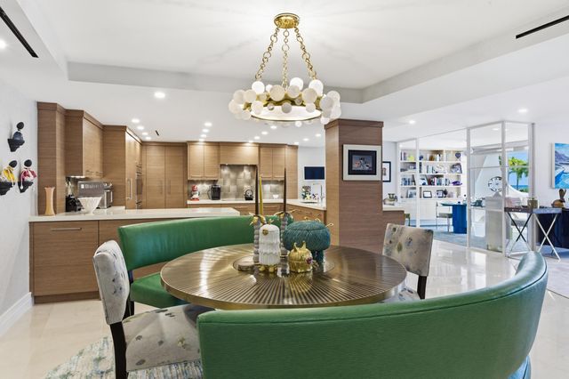 100 Sunrise Avenue 223, Palm Beach, FL 33480