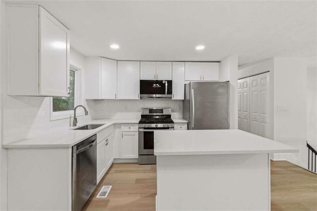 2007 Northerly Way, Stone Mountain, GA 30088