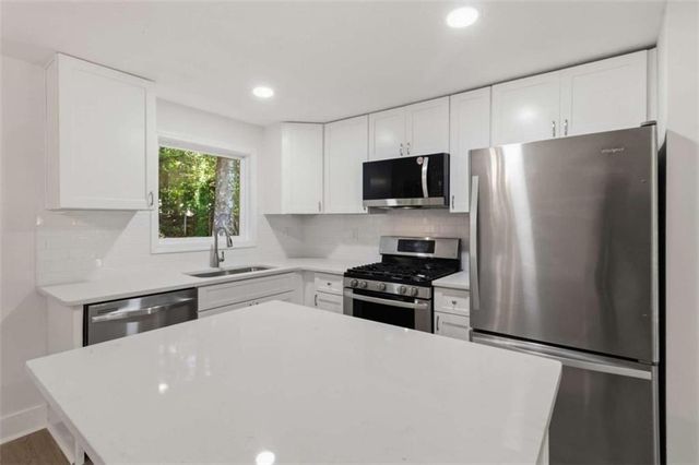 2007 Northerly Way, Stone Mountain, GA 30088