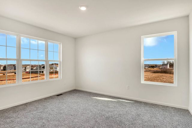 2660 Arrowhead Drive, Pingree Grove, IL 60140