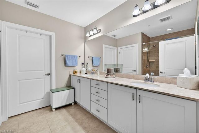 11765 Grand Belvedere WAY # 102, Fort Myers, FL 33913