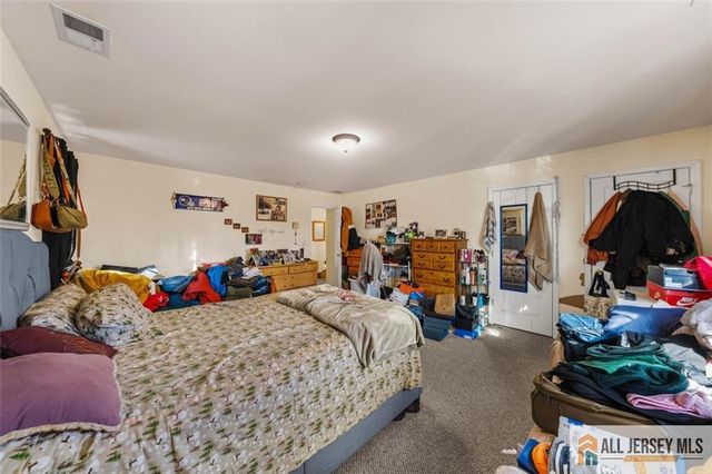 643 Drake Avenue, Middlesex, NJ 08846