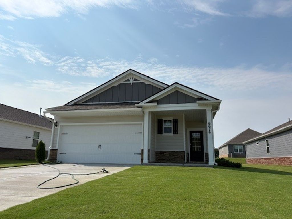 6676 Japonica Lane, White House, TN 37188