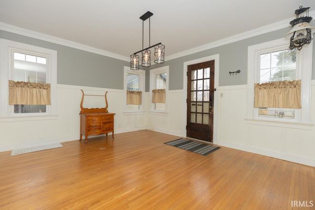 665 S Weinbach Avenue, Evansville, IN 47714