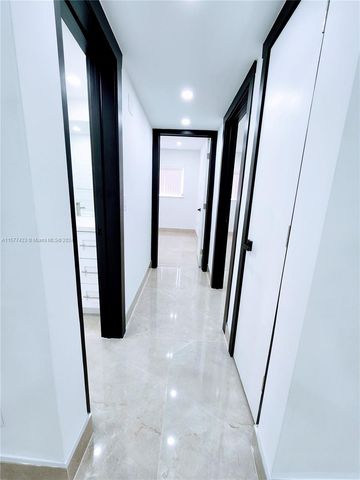 11930 NE 19th Dr 3, North Miami, FL 33181