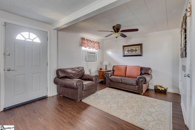 108 Monaview Circle, Greenville, SC 29617