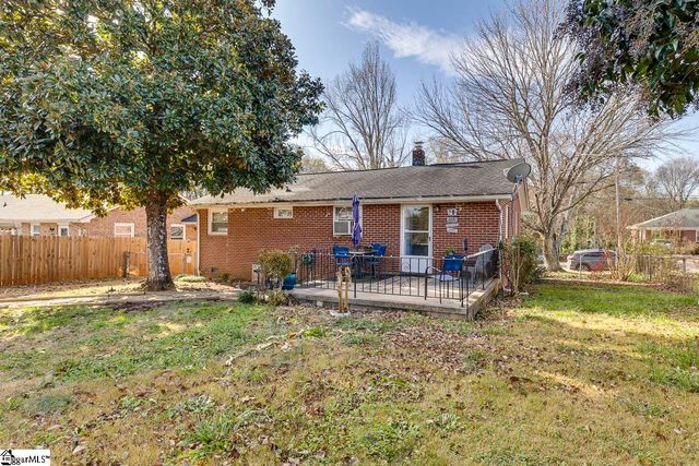 108 Monaview Circle, Greenville, SC 29617