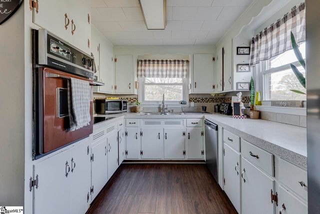 108 Monaview Circle, Greenville, SC 29617