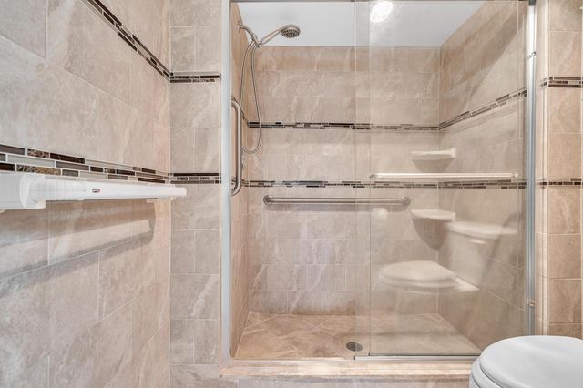 9539 Weldon Circle F107, Tamarac, FL 33321