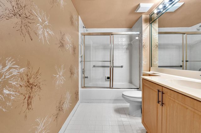 9539 Weldon Circle F107, Tamarac, FL 33321