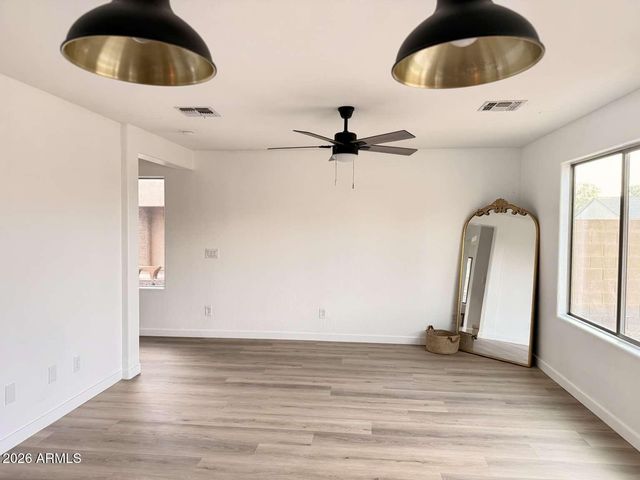 4614 W JUNIPER Avenue, Coolidge, AZ 85128